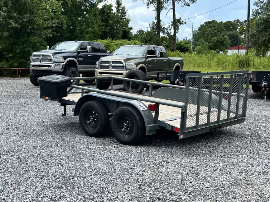Davidson UT12 (Utility) rental photo 3