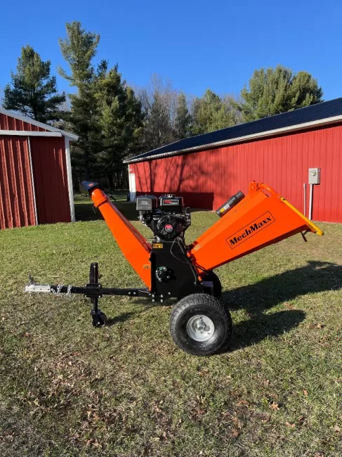 MechMaxx wood chipper (Equipment)