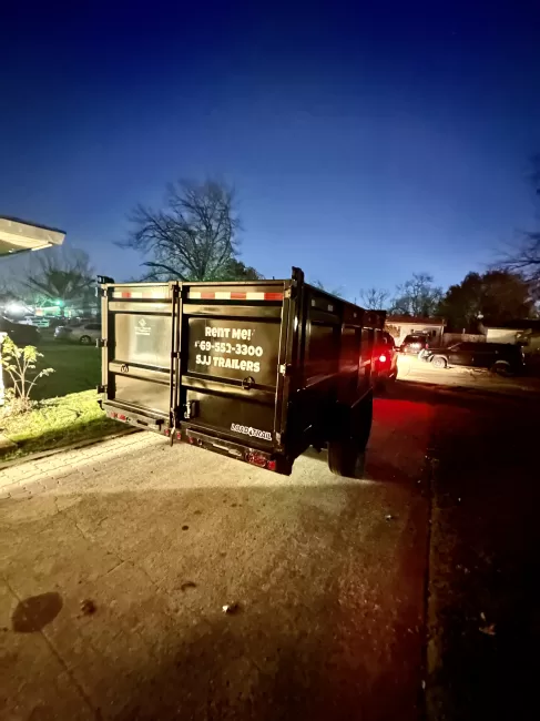SJJ Trailers, LLC — rental photo 9