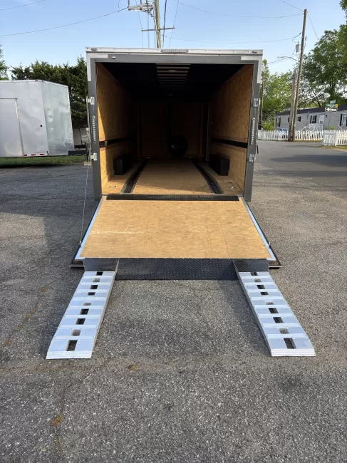 #10 24' Enclosed (Enclosed) rental photo 3