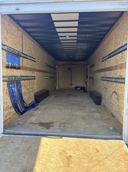 #12 26' Enclosed (Enclosed) rental photo 3