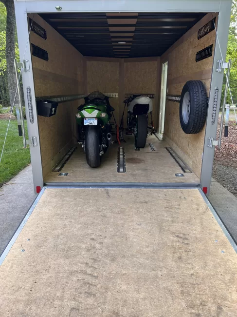 #4 14' Enclosed (Enclosed) rental photo 3