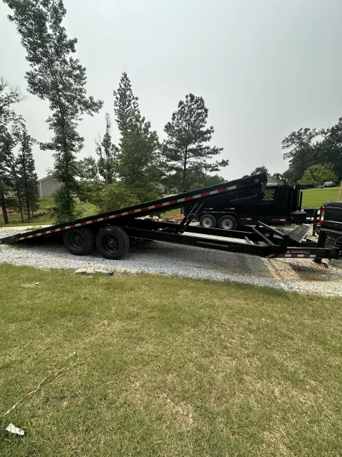 22ft hydraulic tilt (Deckover) rental photo 2