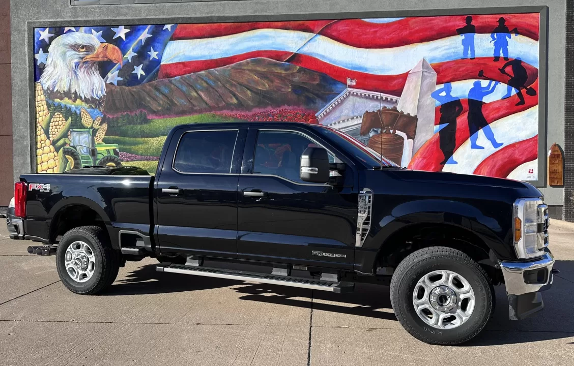 Ford Truck Super Duty F-250 6.7L Diesel (Other Trailer)