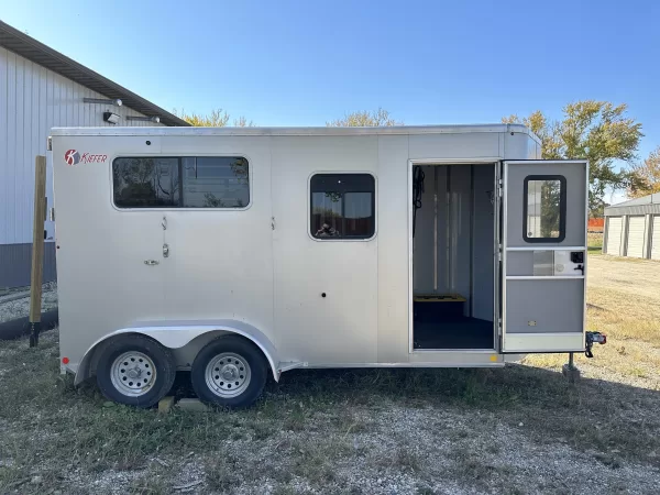 Kiefer Horse Trailer
