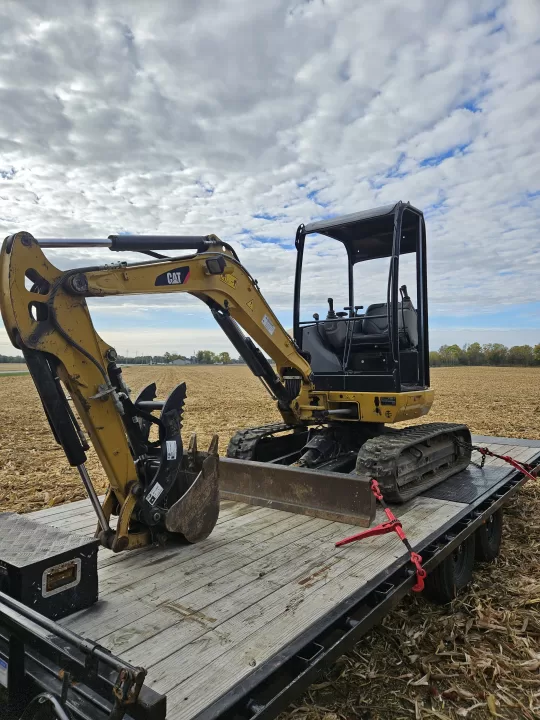 6,000lb Mini-Excavator (Other Trailer)
