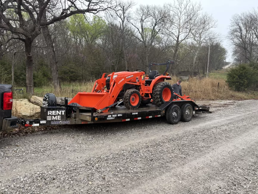 LOAD TRAIL 102"x20' #1 Car Hauler (Car Hauler) rental photo 3