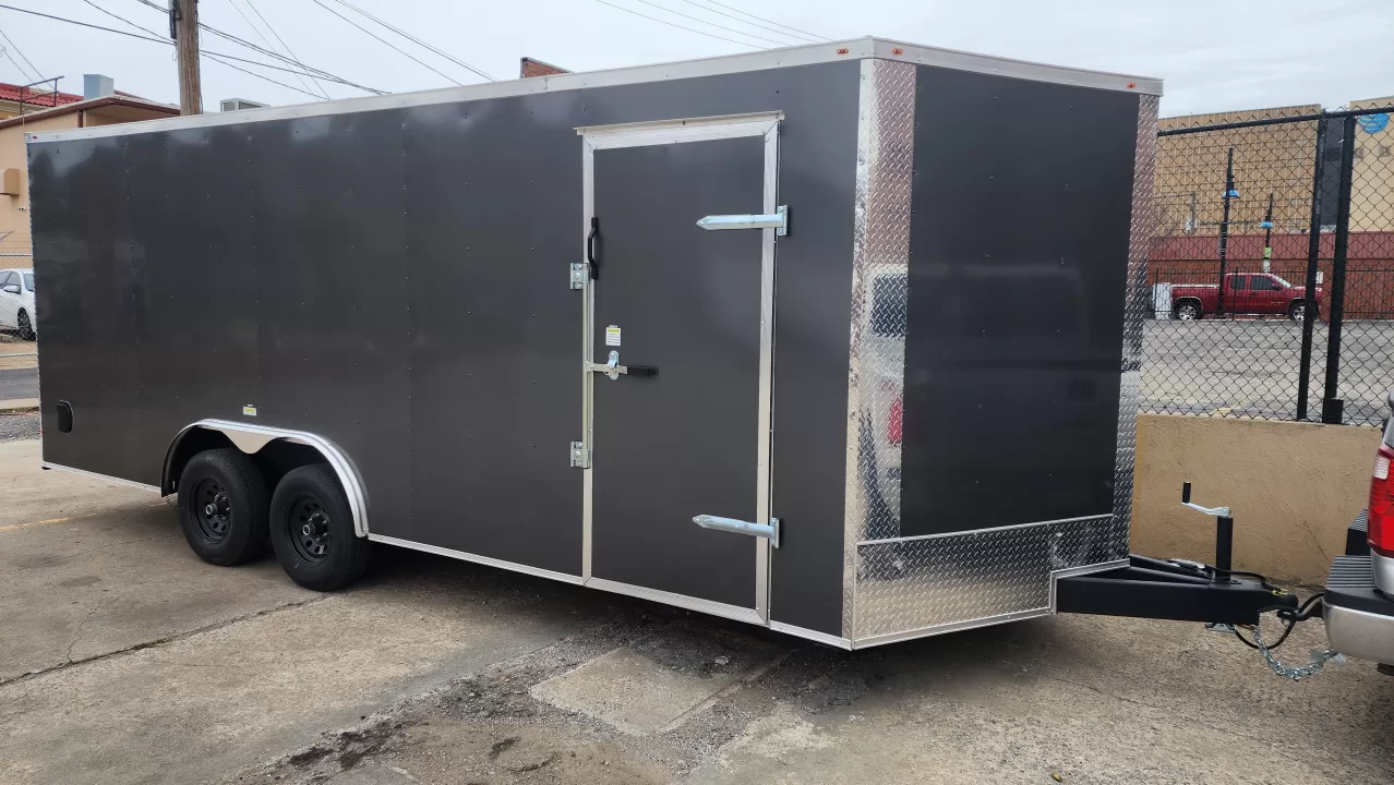 Deep South Cargo 8.5'x20'x7' (Enclosed Trailer)