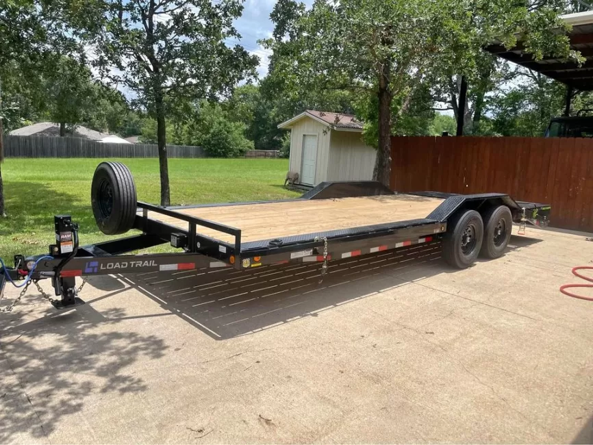 22' LOADTRAIL | MEGA RAMPS  (Equipment)