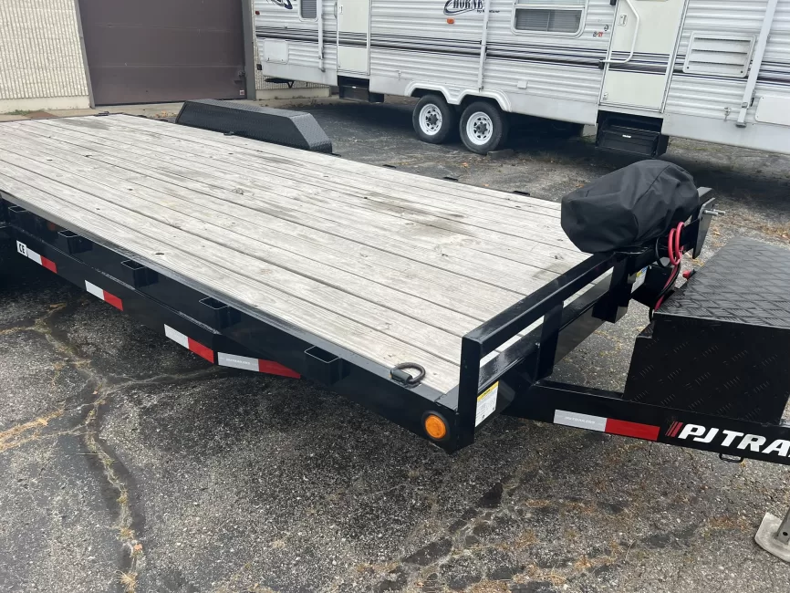 E&B Trailer Rental — rental photo 5