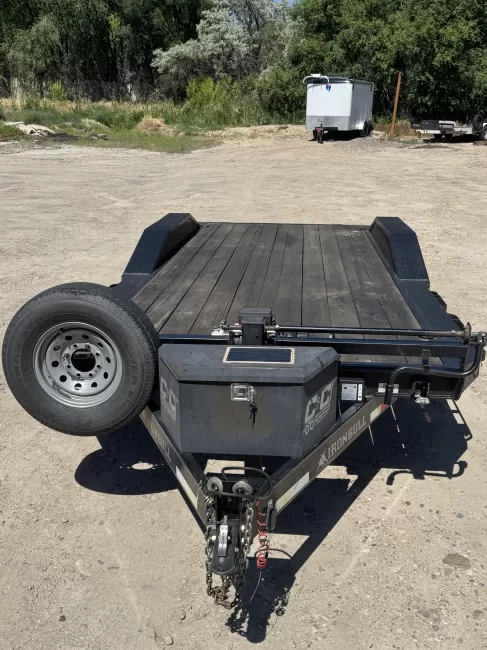 Iron bull 20 Foot Dof Car hauler (Car) rental photo 2