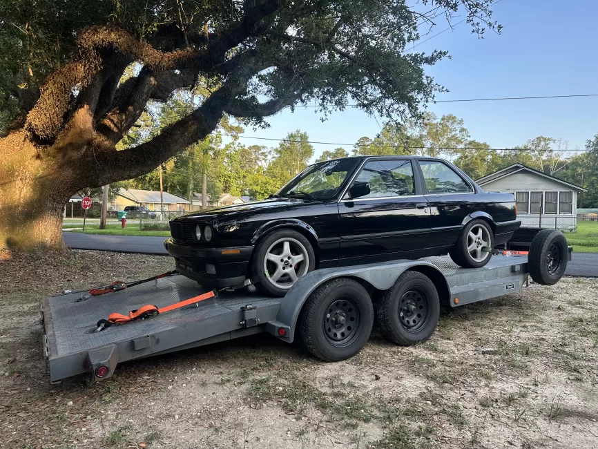 Top Hat Car Hauler (Car) rental photo 2
