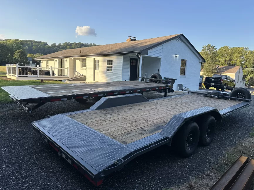 Lamar Car Hauler 8.5x22 (Car) rental photo 2