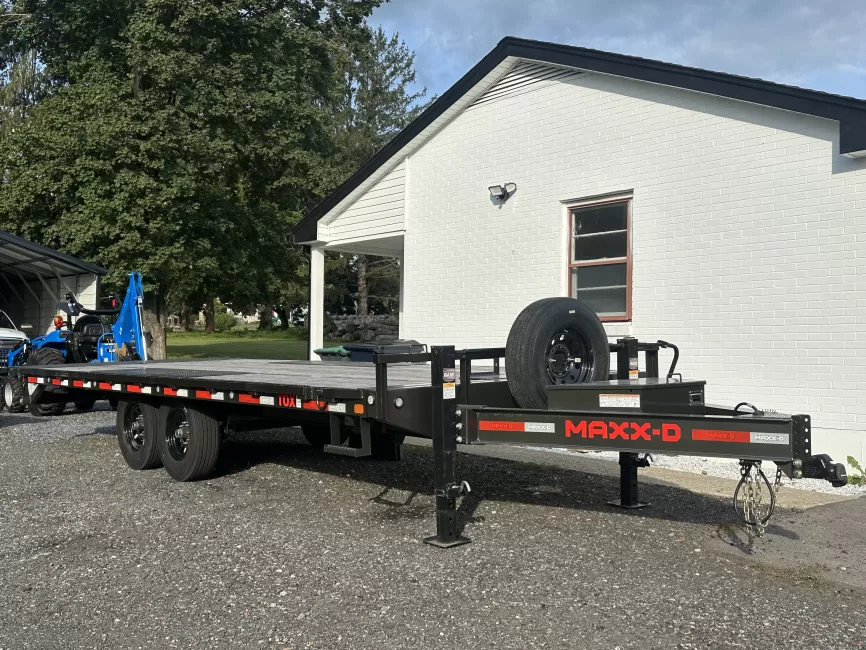 Maxx-D Tilt deck 8.5x22 (Deckover) rental photo 6