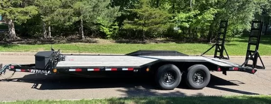 PJ Trailers B6 (Equipment)