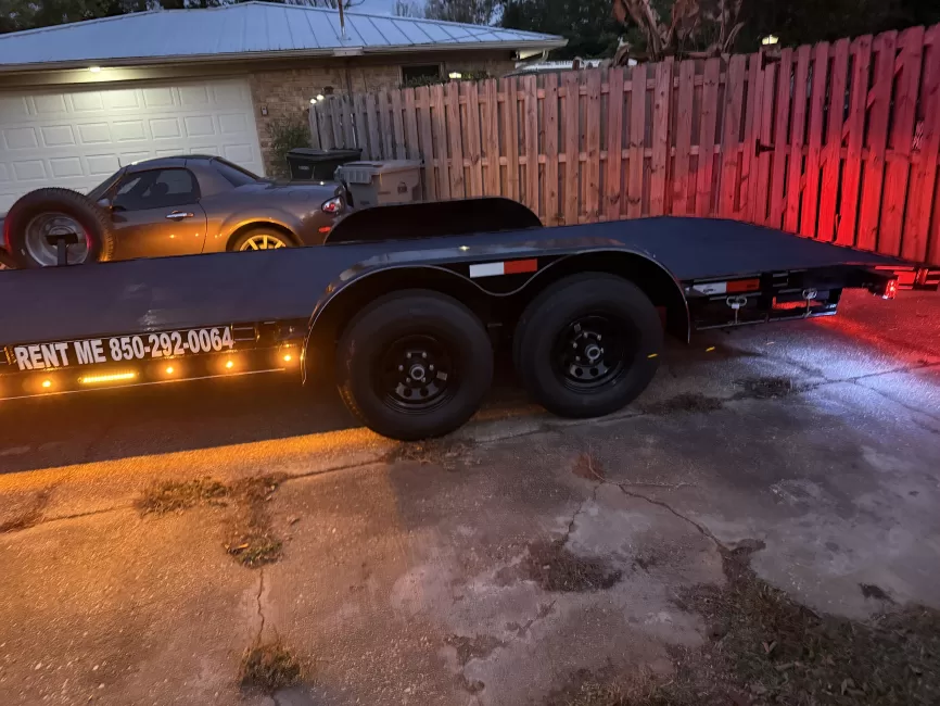 Trailers 4 Haul, LLC — rental photo 12