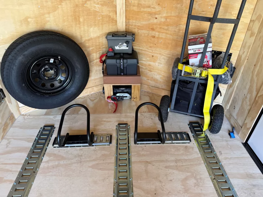 7X16 TA2E 7K Enclosed Trailer (Enclosed) rental photo 8