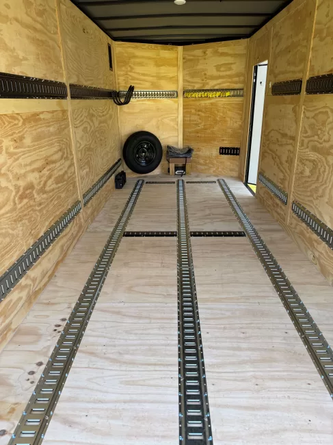 7X16 TA2E 7K Enclosed Trailer (Enclosed) rental photo 10
