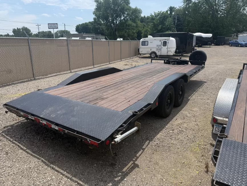 PJ Trailer B5 (Car) rental photo 3