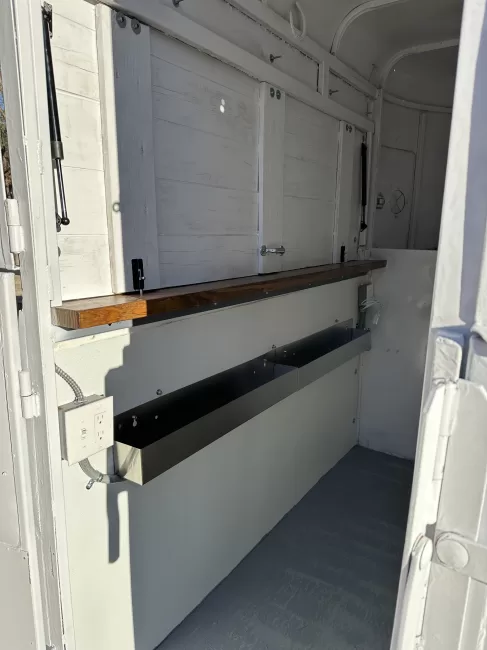 WW Trailers Mobile Bar Trailer (Other) rental photo 4