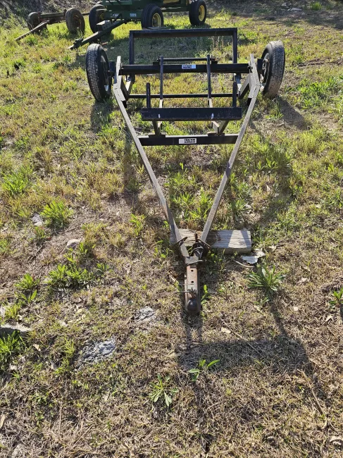 Tumblebug Hay Dolly (Car) rental photo 3