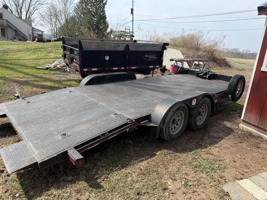 Appalachian Tilt Deck (Car) rental photo 3
