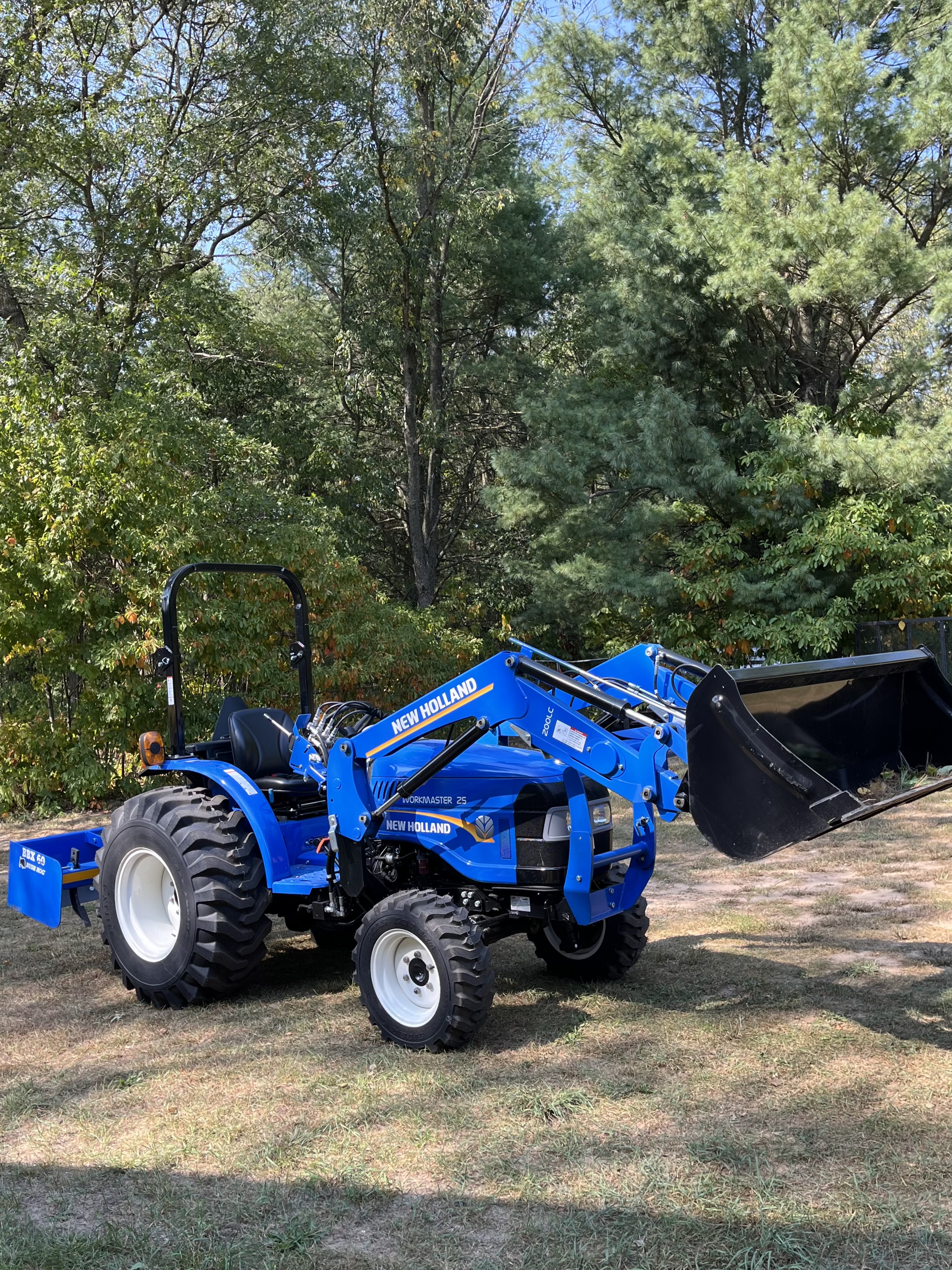 new holland 25 workmaster rental in Muskegon , MI
