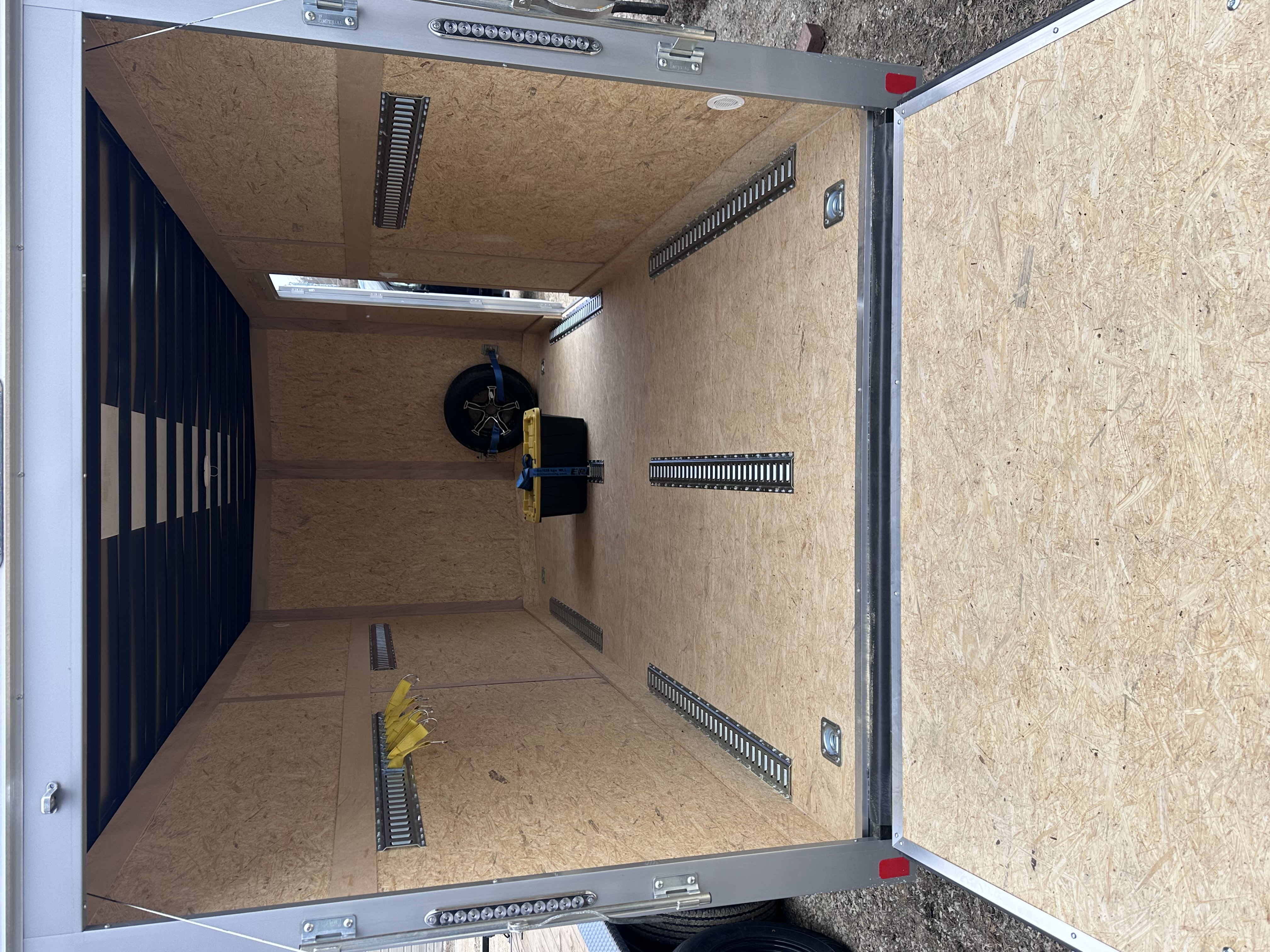 Kaufman Premium (Enclosed)