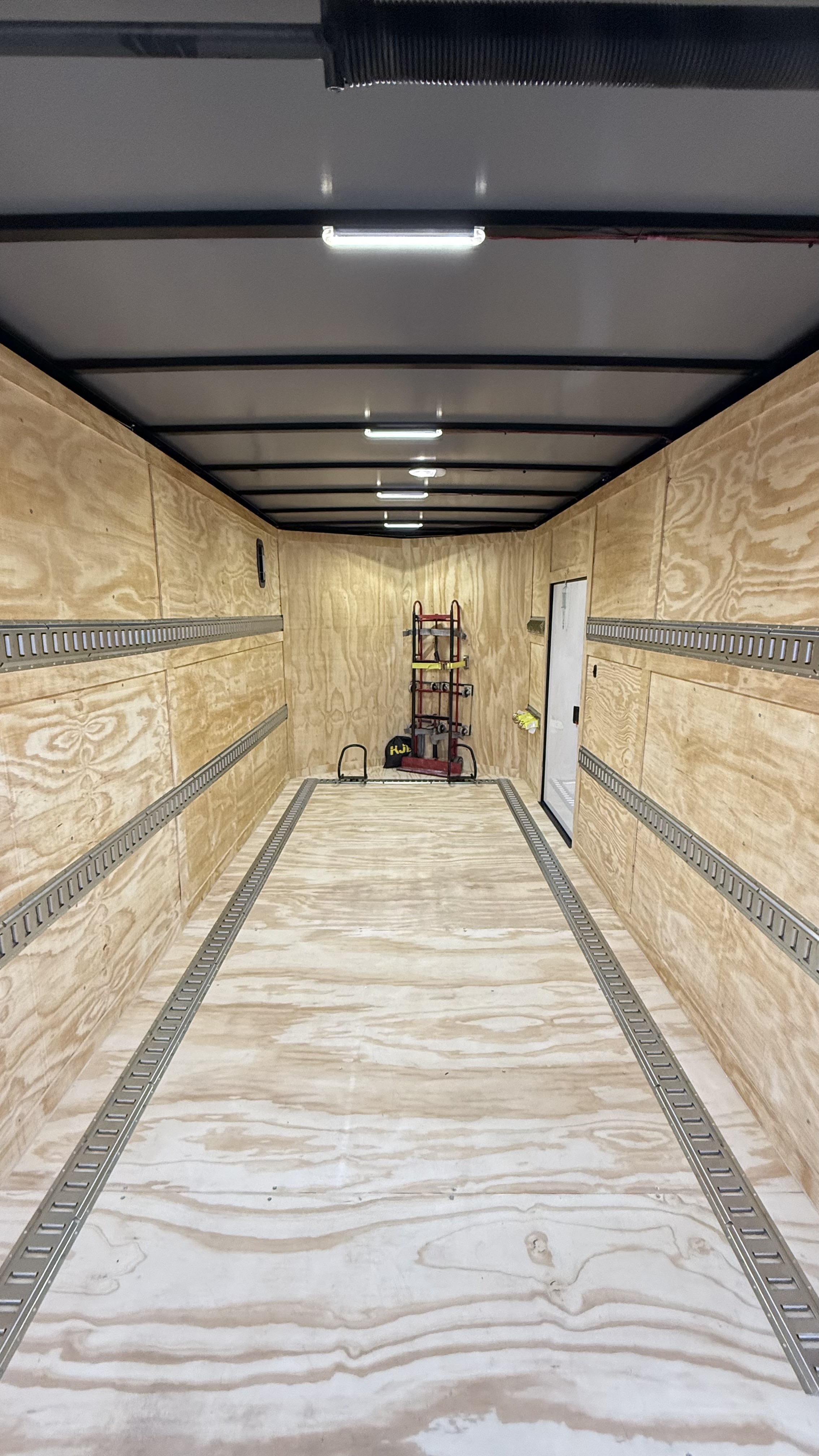 Titanium 7x14TA 7K (Enclosed)