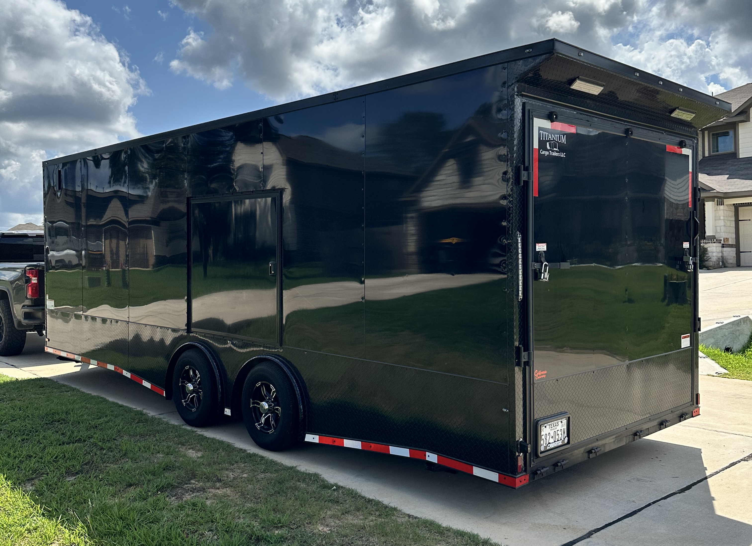 Titanium Blackout 24' rental in Bakersfield, CA