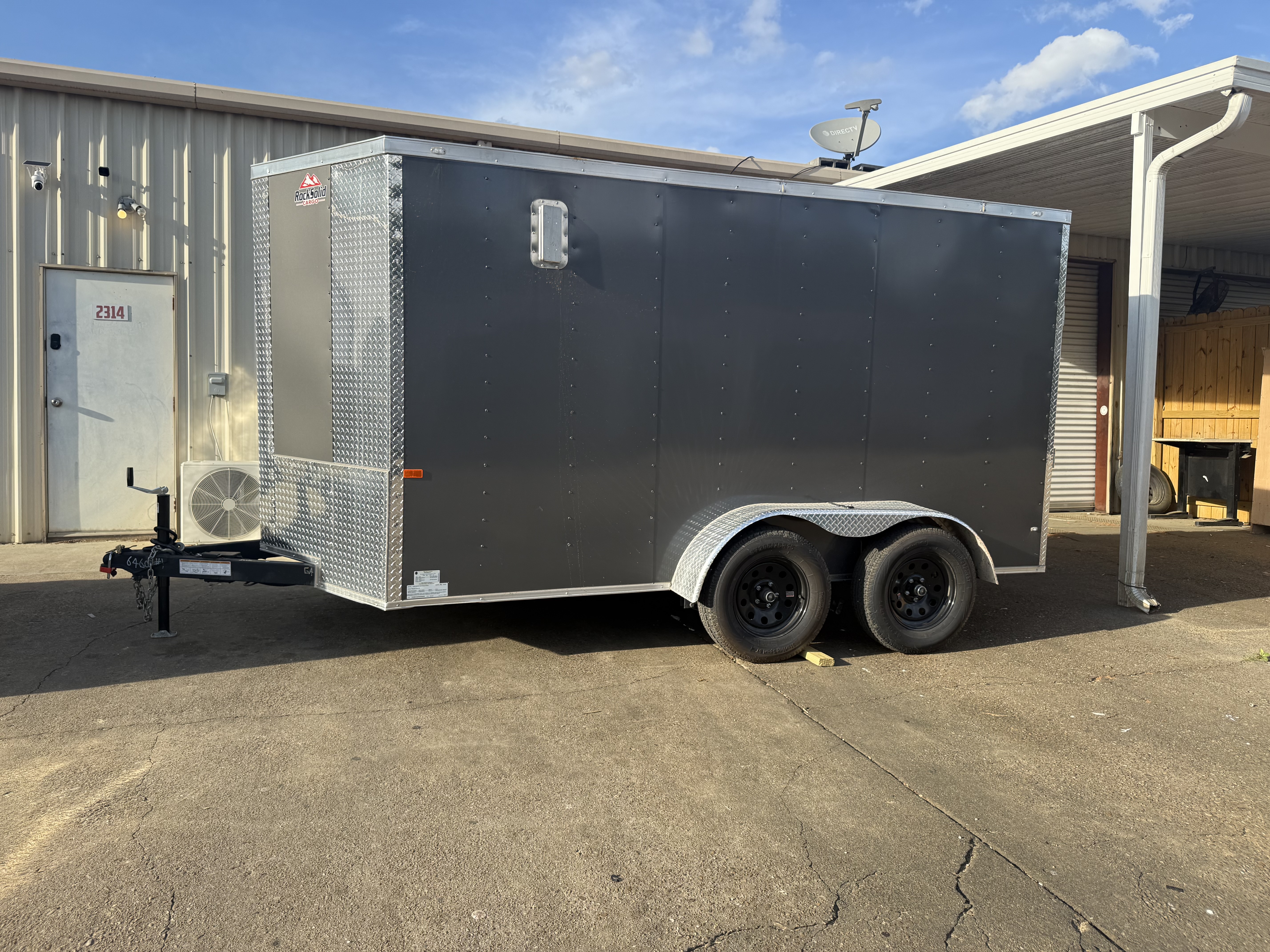 Rock solid 6 x 12 enclosed (Enclosed)